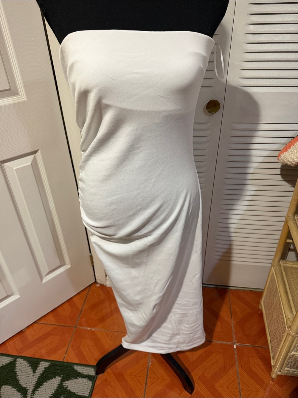 Zara Strapless White Midi Dress